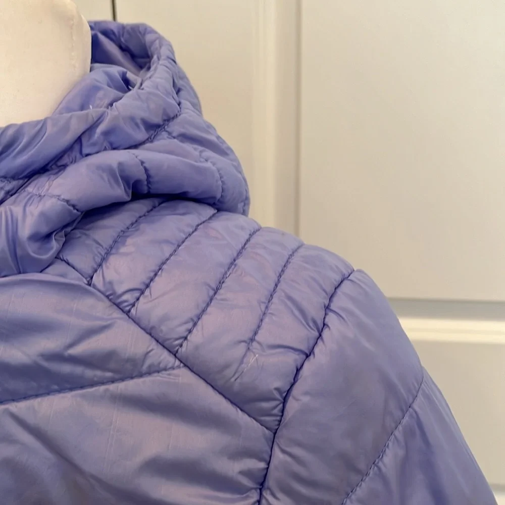 GERRY SZ L14-16 coat. Periwinkle blue. Zip up with hood. Great condition